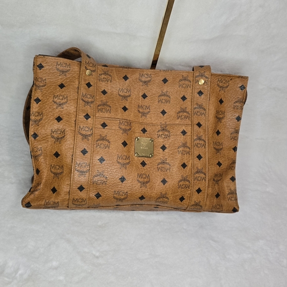 MCM Monogram Tote vintage bag - Picture 5 of 11